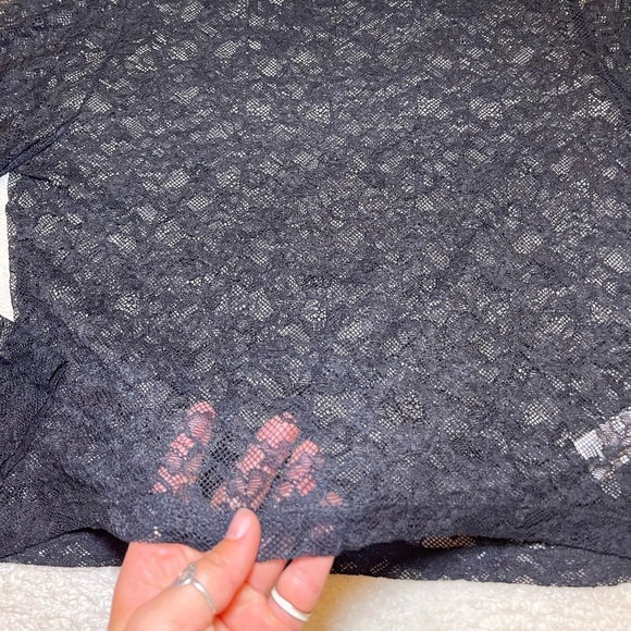 NWT The Drop Lace Top - Picture 4 of 12